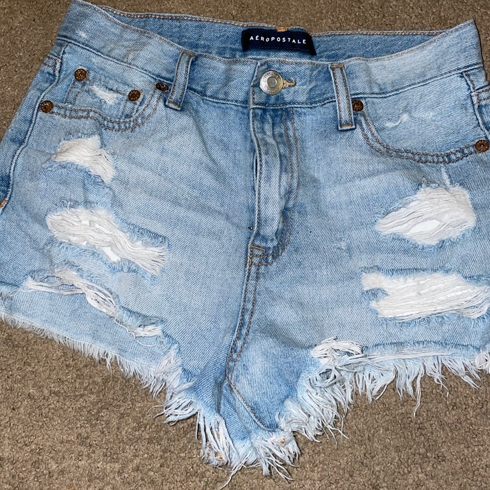 AEROPOSTALE JEAN SHORTS SIZE 0
